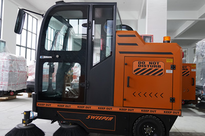 榮事達電動掃地車怎么選 榮事達電動掃地車怎么選.jpg